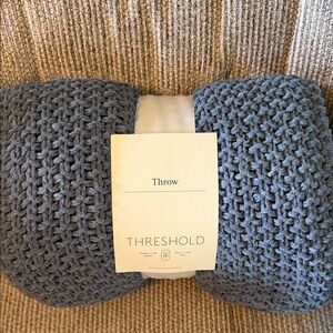 Threshold Blue-Gray Chunky Knit Throw Blanket 50”x60” NEW